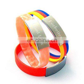 Color Mixed Customized Gravure Printing/Embossing 2014 Charming Bracele High Quality Factory Silicon