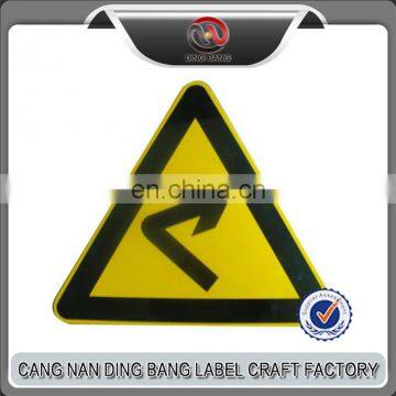 Customized Road Sign Yellow Color Zinc Coated Warning Traffic Signs