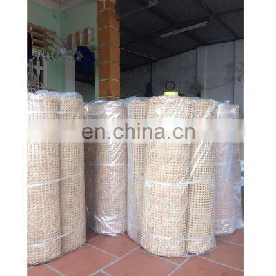 Premium Hexagon Rattan Hole Radio Weave Natural Or Bleached Rattan Cane Webbing Roll Rattan Webbing Cane Chair