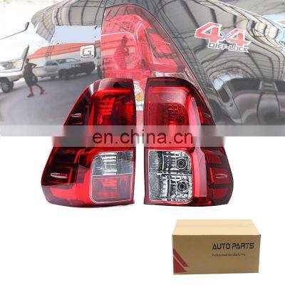 LHD 81550-0K260 Or 81560-0K270 Halogen Bulbs For Toyota Hilux Revo SR5 Z-Edition 2015 2016 Side Tail Light