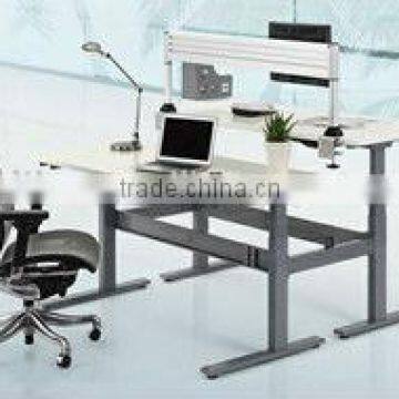 Electric height adjustable desk