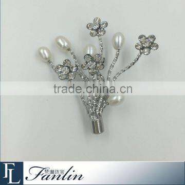 Fashion crystal bouquet freshwater pearl brooch