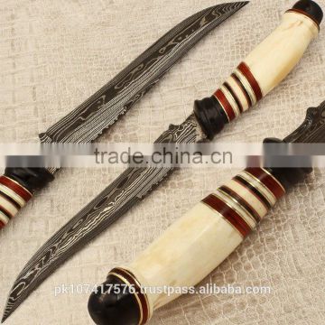 Damascus blade hunting knife with camel bone handle