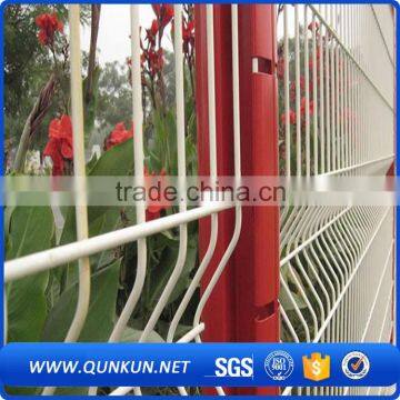 Cheap curve PVC coated metal edging garden fence