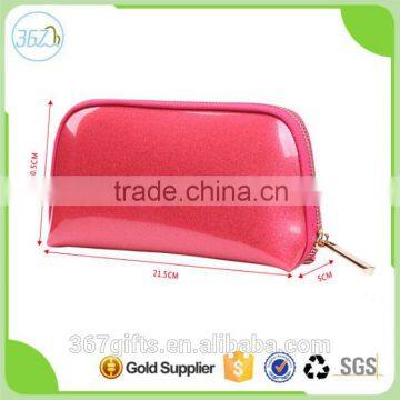 China Supplier Top Selling Clear PU Shiny Cosmetic Bag with Zipper Closing