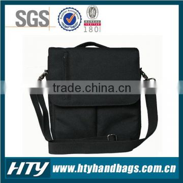 Design hot selling indonesia laptop sling bag 17