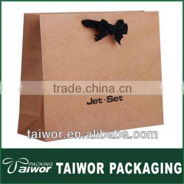 Fancy christmas happy new year paper shopping bag use by the kraft paper