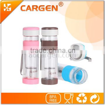 High quality double wall infuser glass water bottle with silicone sleeve