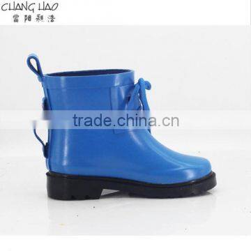 2016 new style Rubber rain boot women bule ground has shoelace