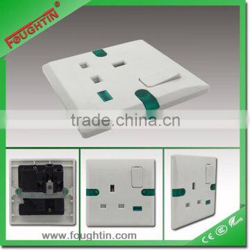 UK socket 1 gang 13A switched socket with light wall switch and socket