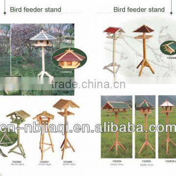 stand wooden bird feeder