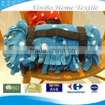 2013 OEM Dot Printed Polar Fleece Blanket With Fringes in Blue&Red Colors