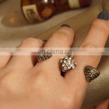 2017 New Fashion Three Heart Simulated Diamond Two Finger Rings Fashion Retro Double Finger Open Ring Classic Fashion photo-5