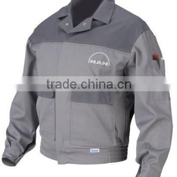 Cotton water and oil repellent workwear