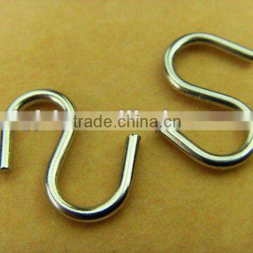 Fashion metal small s hooks