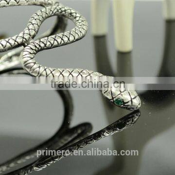 Retro Punk Attractive Curved Stretch Snake Cuff Bangle Serpentine Gold Bracelet photo-3