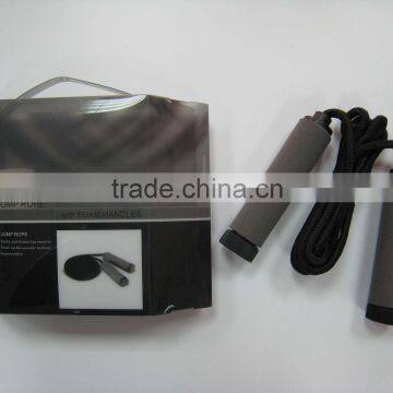 Jump Rope With Foam Handles Material of rope in PP