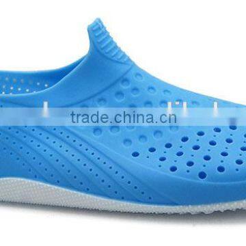 Fashion Low Price PVC Beach Shoes Waterproof Mens Shoes