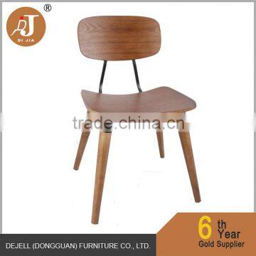 2016 New Design Restaurant Furniture Walnut/Ash Wood Dining Chair