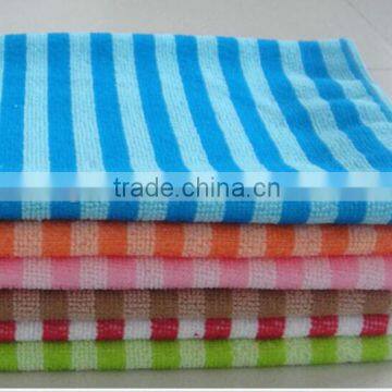 Microfiber towel fabric with roll packing