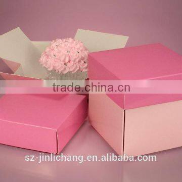 pink easy removable cake box design