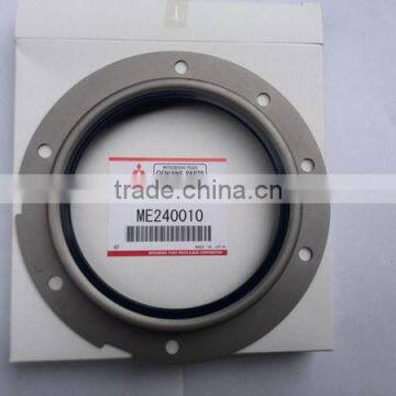 sk200-6 VAME240010 kobelco excavator engine crankshaft oil seal