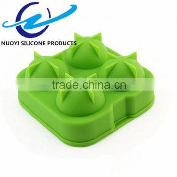 4 Cavity Large Sphere Silicone Ball Shaped Ice Cube Tray