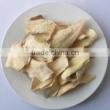 dehydrated ginger flakes