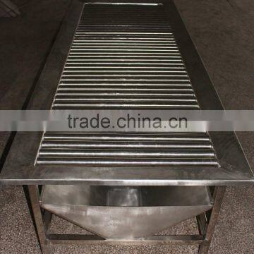 Best Price Sheep Abattoir Slaughter Machine Bleeding Roller Table For Goat Slaughterhouse Equipment