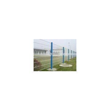 wire mesh fence