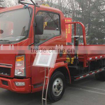 SINOTRUK SMALL CRANE FOR TRUCK photo-4
