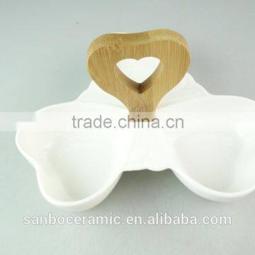 White Custom Serving Platters Snake Plate With Wooden Handle photo-2