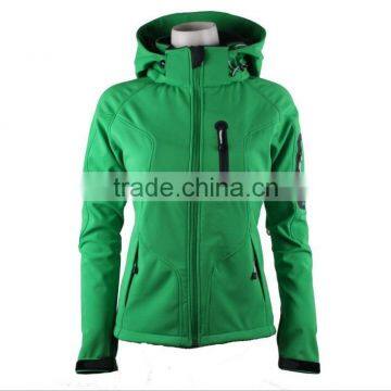 2017 Top Quality Outdoor Breathable Windproof Softshell Jacket