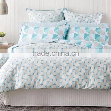 Stylish and Modern Design Quilt Cover photo-3