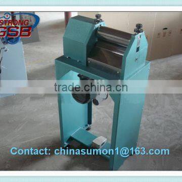 LZ-20CM Leather Roller Flattening Machine With Low Price Used Artificial Shoes Making Machine photo-3