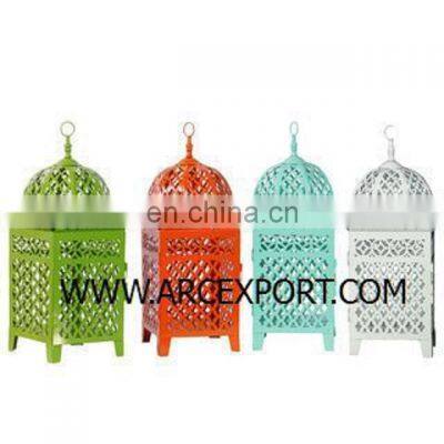 Moroccan color lantern