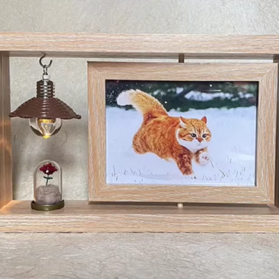 Персональный лазерно-гравированный мемориальный кадр для питомца из цельного дуба с УФ-защитой