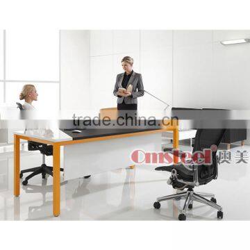 Cost-effective modern design director office table design