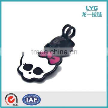 wholesale OEM factory zipper slider zipper pull for luggage