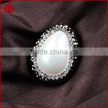 Egg shape white shell pearl bead jewelry findings with white zircon