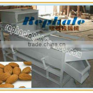 Hot Sale Almond Huller Used for shelling hard shell nuts