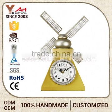 2016Promotional Customized Logo Fancy Clock Fix Tool Companies