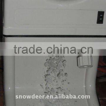 ABS plasitic Ice crusher,ice shaver,crushed ice machine,ice grinder