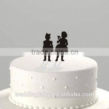 Cheap Wholesale Custom Design porcelain wedding cake toppers from manufacturer