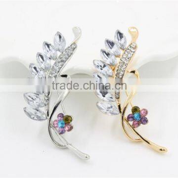 Latest Brooch Flower Design Rhinestone Brooch Pin Gold/silver Fancy Brooch