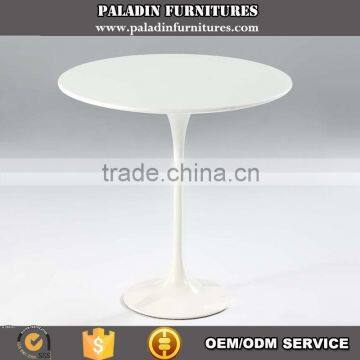 White Eero Saarinen Fiberglass Saarinen Tulip Table Replica