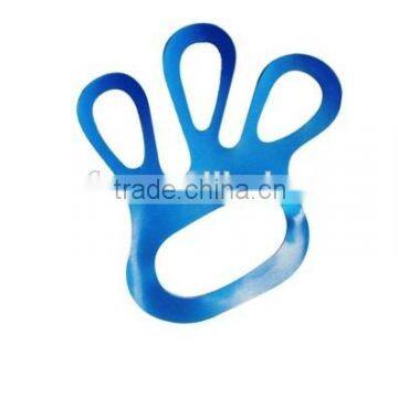 Chain mail metal mesh glove tighteners for fixing gloves
