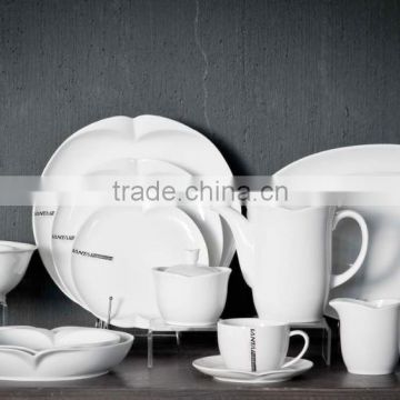 Dinnerware sets wholesale Pass FDA quality guarantee