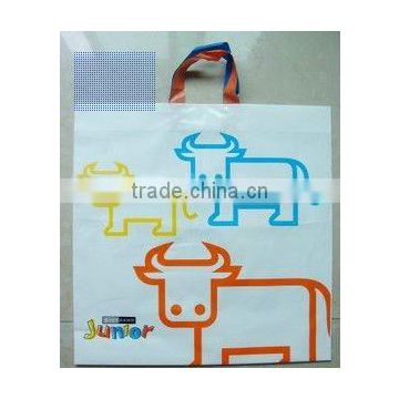 2012 beautiful Plastic bag for packing cloths