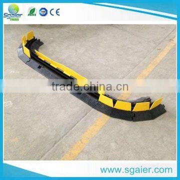 Sgaier 2 Channel Rubber Base Pvc Flap Cable Protector Ramp With 45degree Corner photo-5